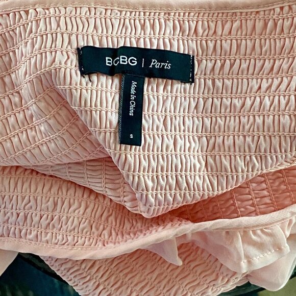 BCBG Paris Women's Juniors Smocked Bodice Dress Rose Quartz Size Small - Picture 8 of 11